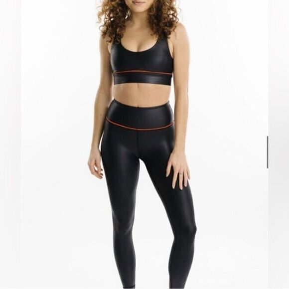 Zyia Sweetheart Black‎ Metallic Light n Tight Hi Rise leggings bra set Size M-L - Picture 1 of 11